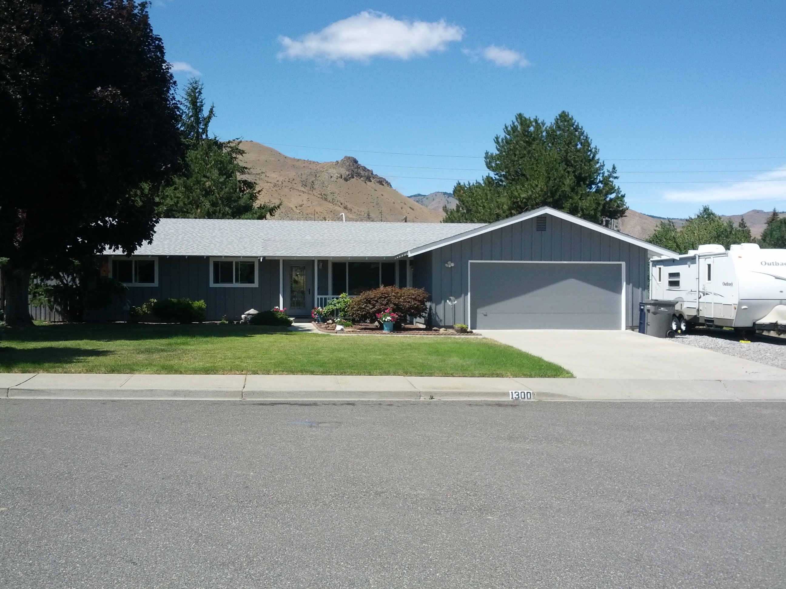 Wenatchee Residential Repaint Two Tone